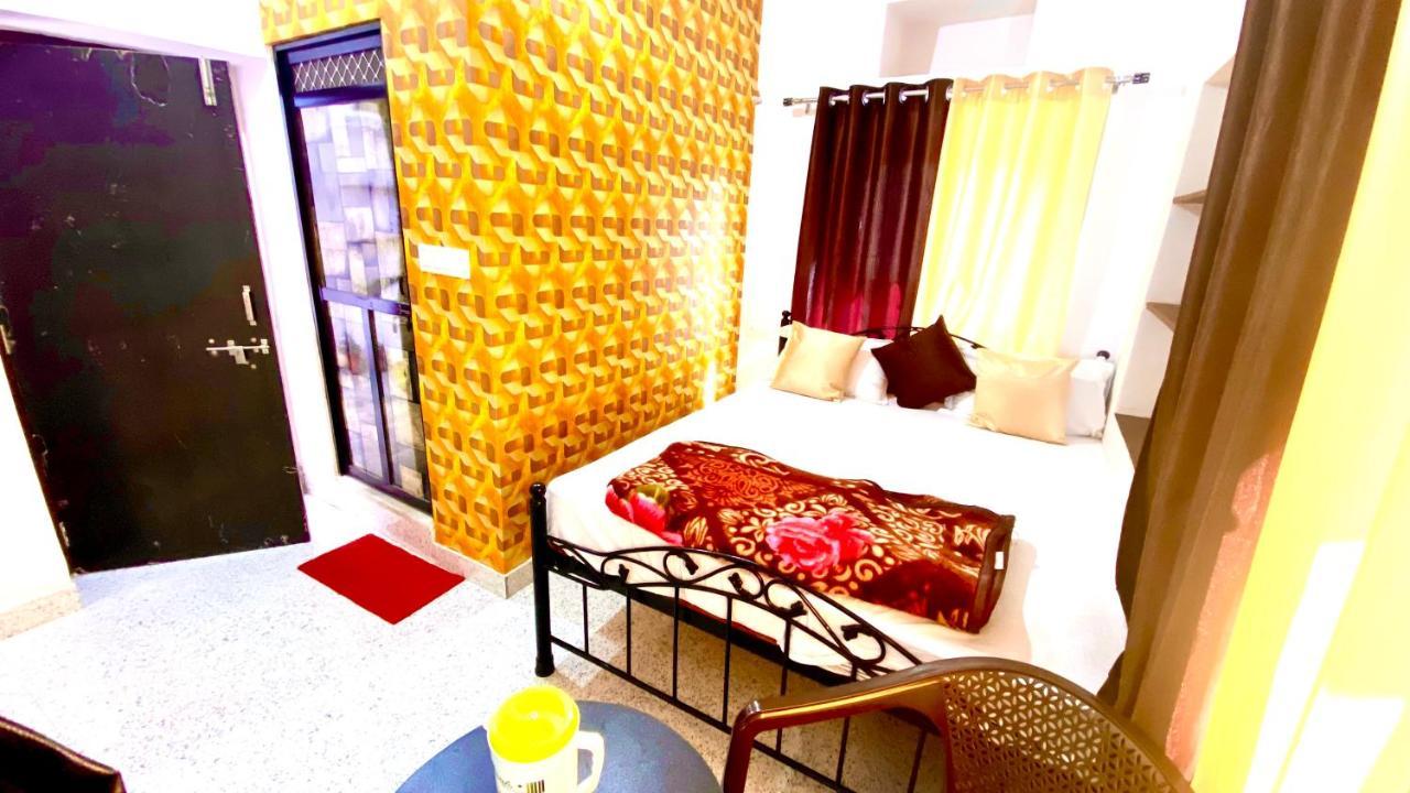 The New Lake Front Bed & Breakfast อุเดเปอร์ ภายนอก รูปภาพ